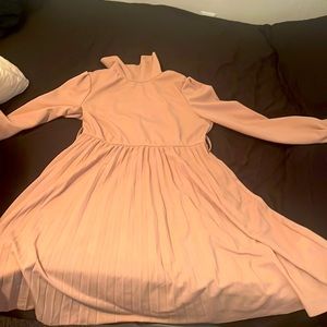 A lovely simple  work office dress / church dress if you believ in God lol.